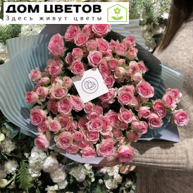 25 розовых кустовых роз (Кения) 40 см