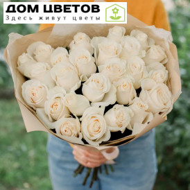 Букет из 25 белых роз Vendela 60 см (Эквадор)